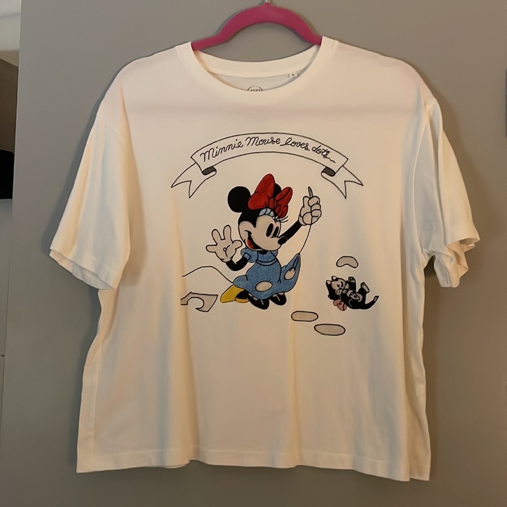 Disney Minnie Mouse Stitch Design White Short Sleeve Top